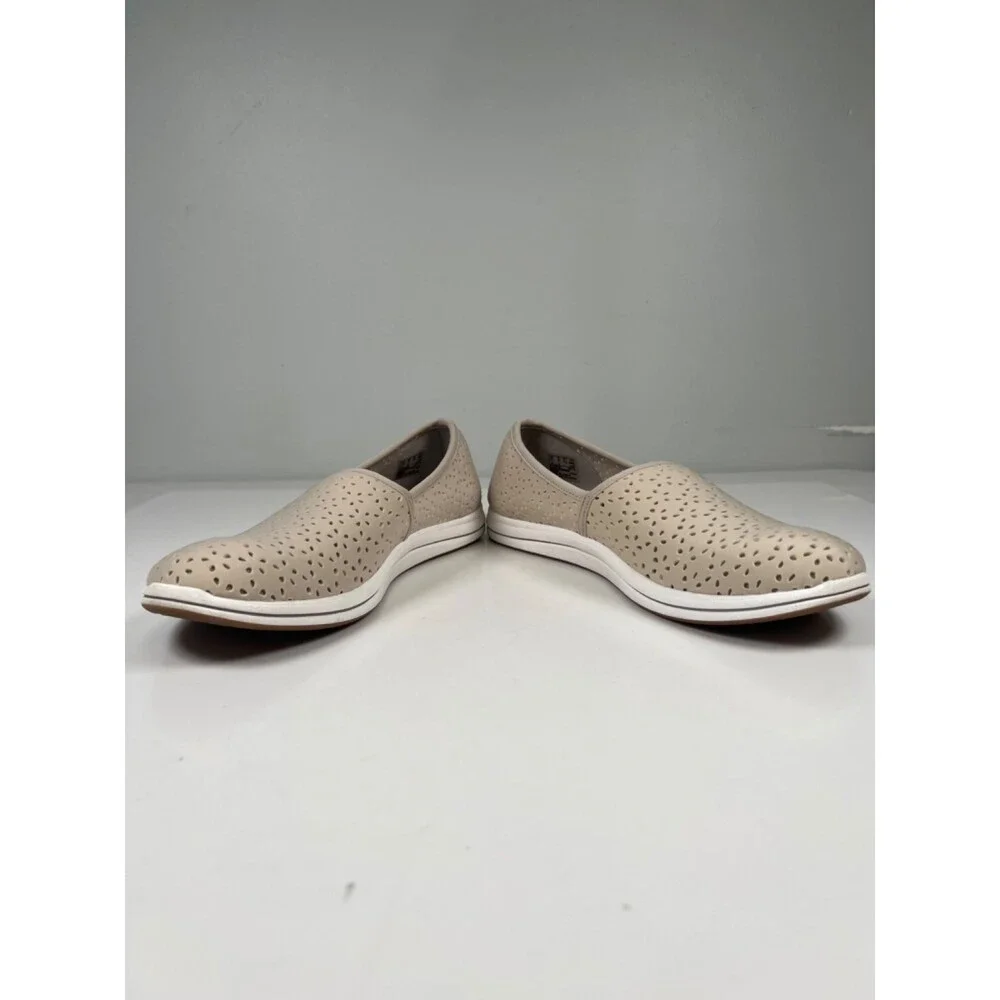Clarks Cloudsteppers Women's Taupe/ Light Gray Perforated Slip On Loafers - 10